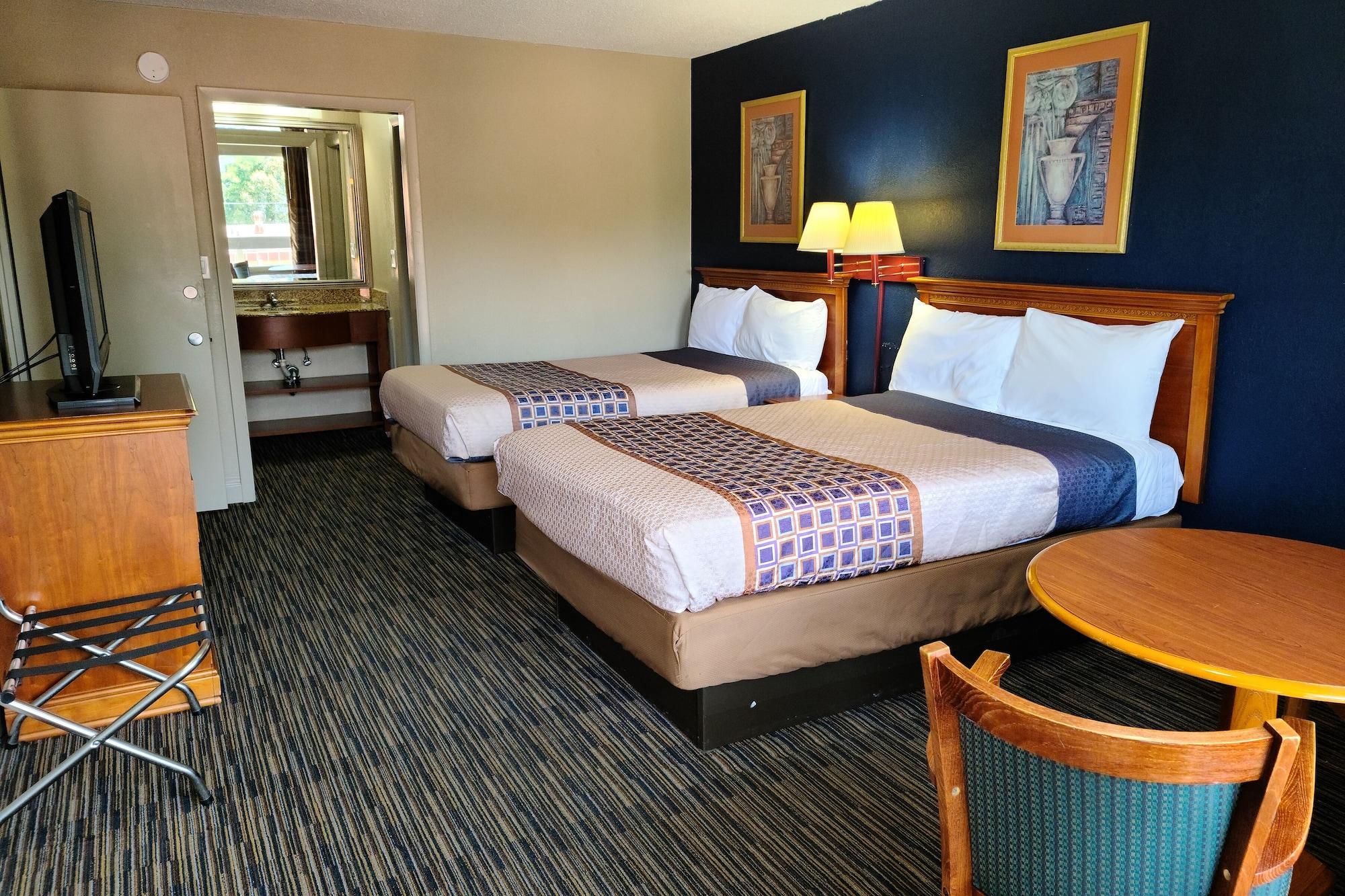 Travelodge By Wyndham Williamsburg Colonial Area Εξωτερικό φωτογραφία